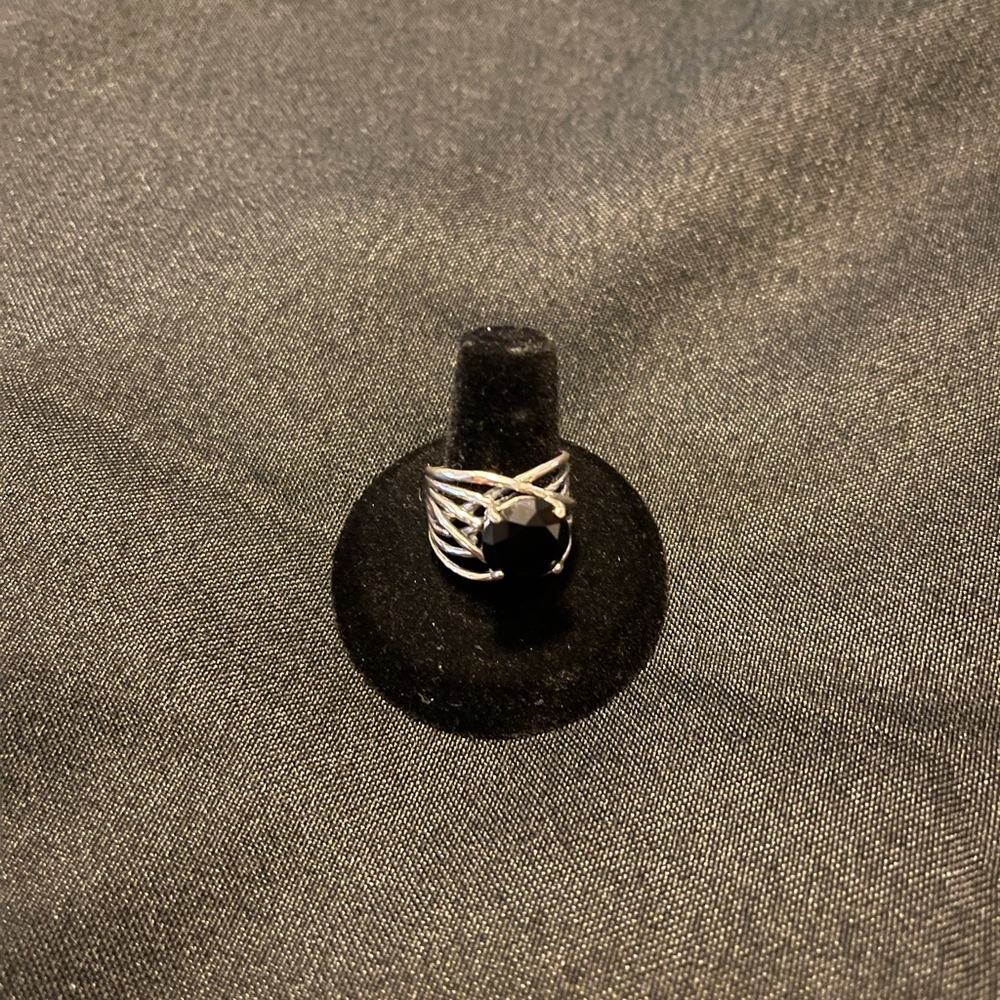 Sterling Silver  Black Onyx Fashion Ring